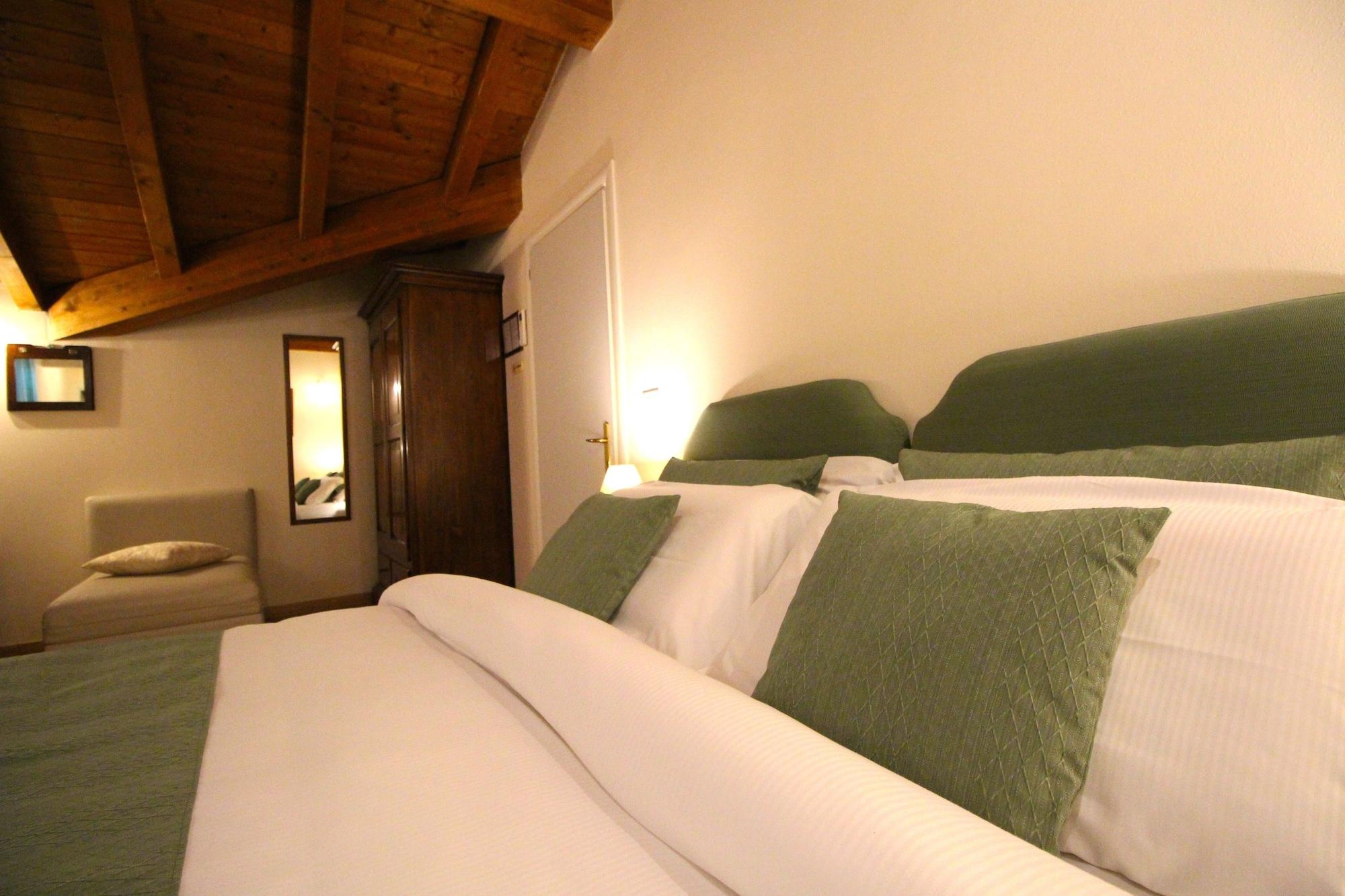 Casa Miramonte Hotel Болоня Екстериор снимка