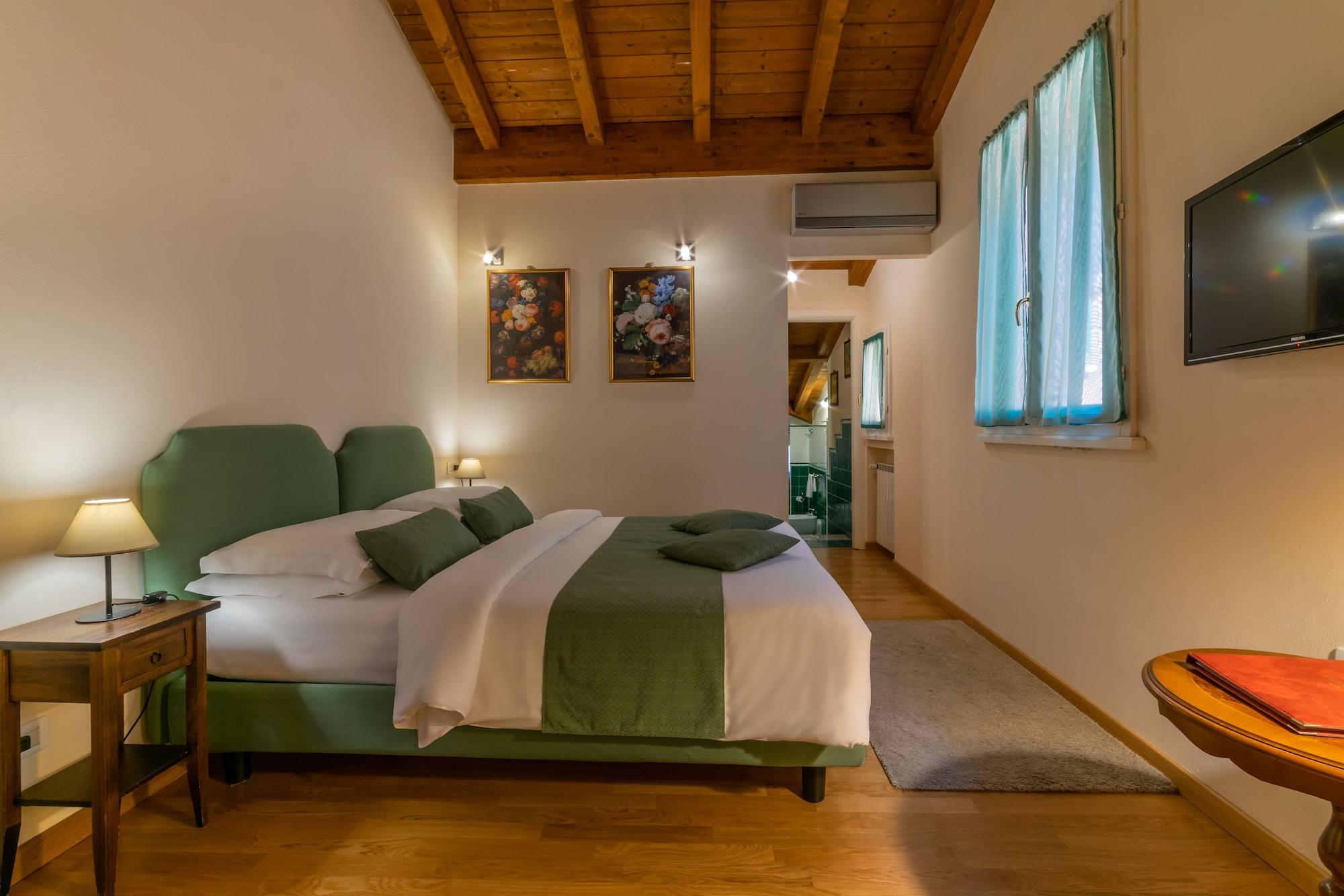 Casa Miramonte Hotel Болоня Екстериор снимка
