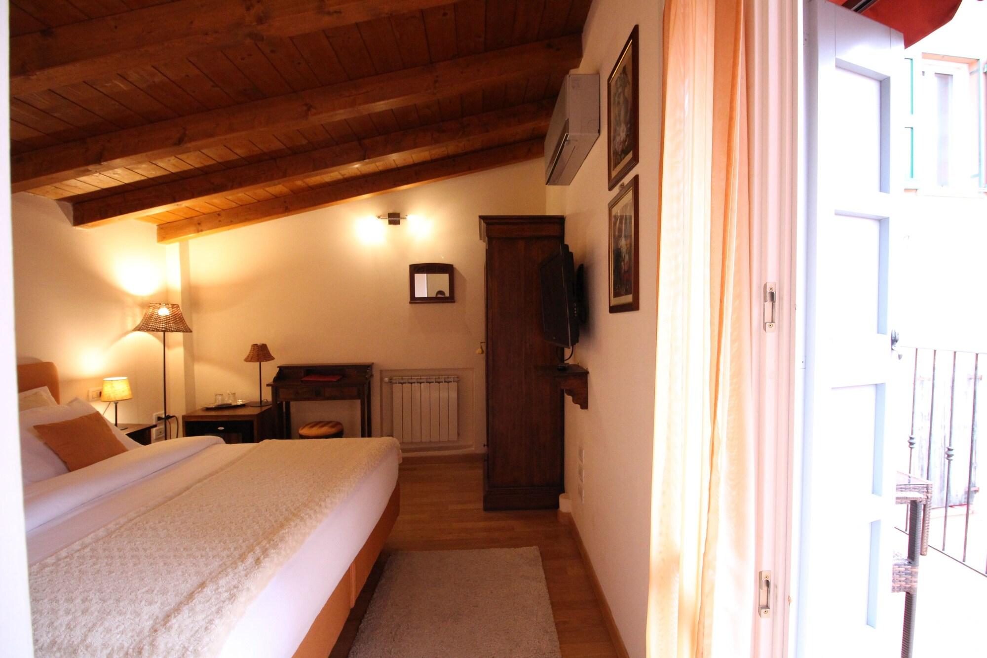Casa Miramonte Hotel Болоня Екстериор снимка