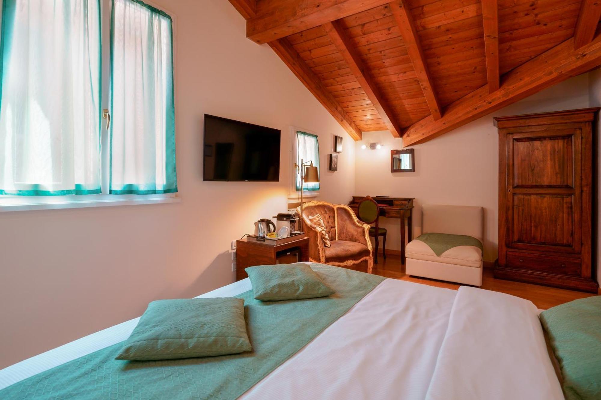 Casa Miramonte Hotel Болоня Екстериор снимка