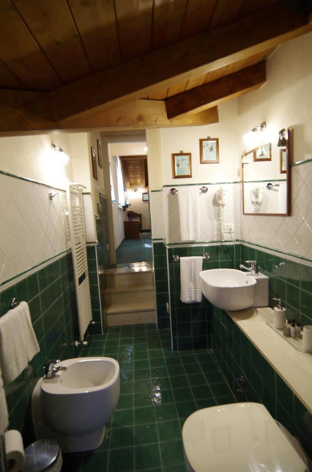 Casa Miramonte Hotel Болоня Екстериор снимка