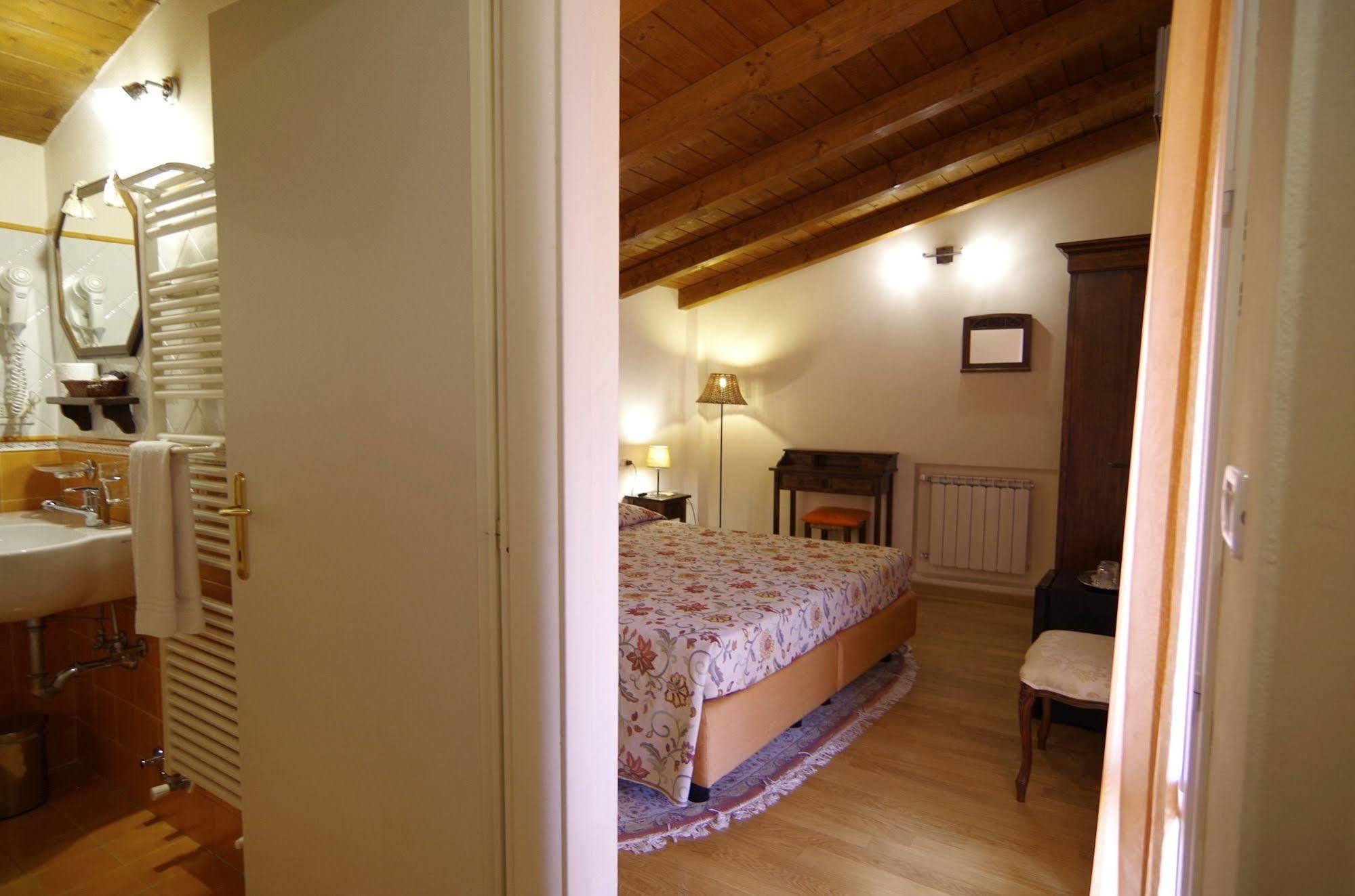 Casa Miramonte Hotel Болоня Екстериор снимка